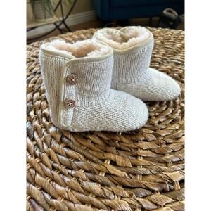 UGG Purl Knit Booties/Boots, Cream, 4/5 Toddler